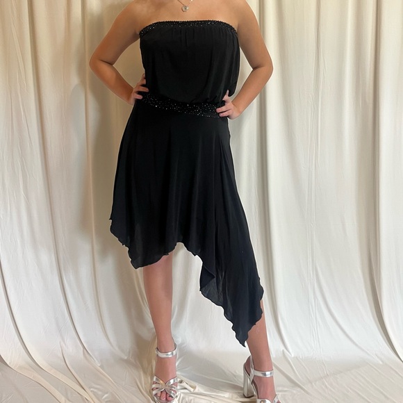 Laundry by Shelli Segal black beaded strapless dress with handkerchief hem - Picture 12 of 12